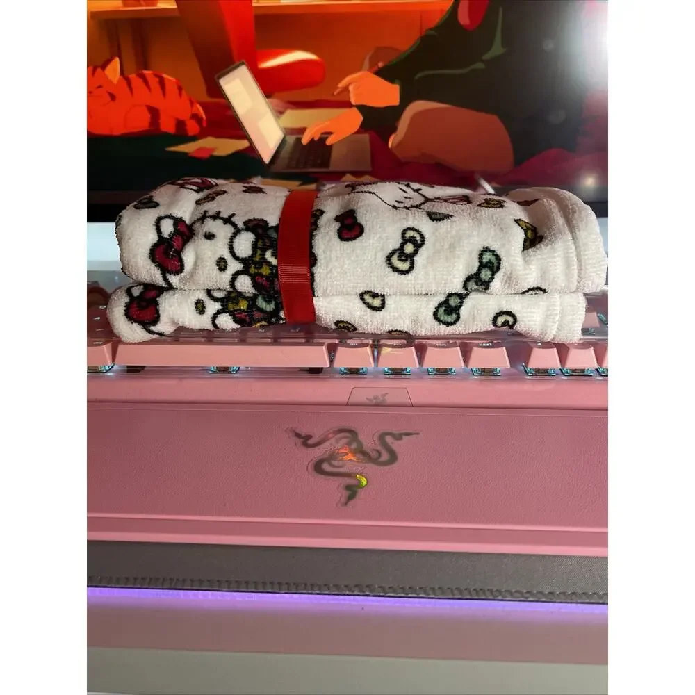 Hello Kitty Thanksgiving Hand Towels Leaves Bows Fall Autumn 2024 Sanrio 2 Pack